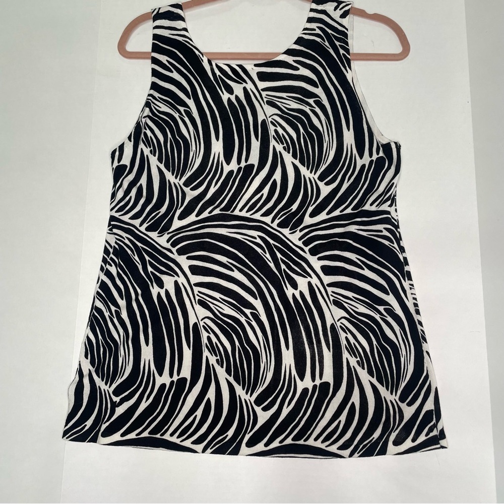 NEW Dana Buchman signature Women's Top size L. Tags. - Picture 2 of 7